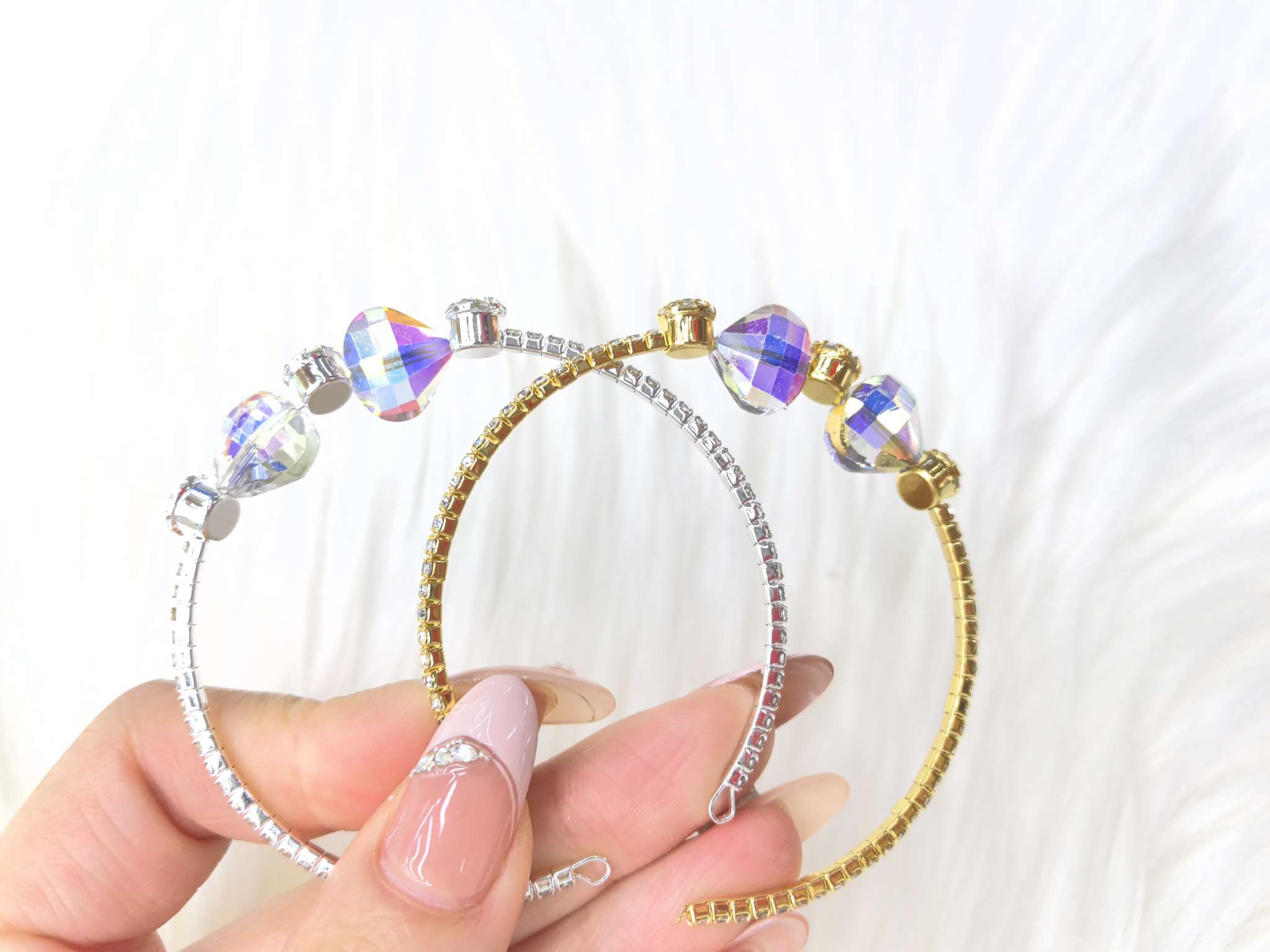 DIY jewelry glass bead bracelet, handcrafted diy creative bracelet detail image 4