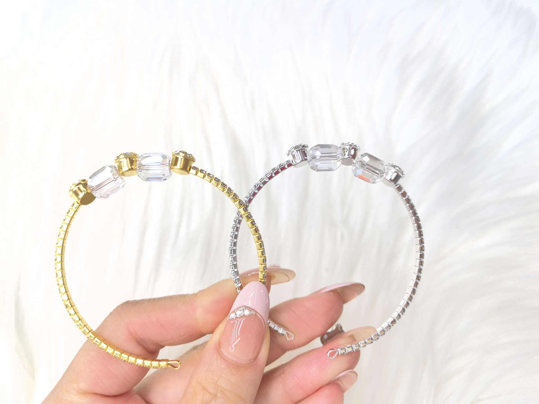 DIY jewelry glass bead bracelet, handcrafted diy creative bracelet detail image 5