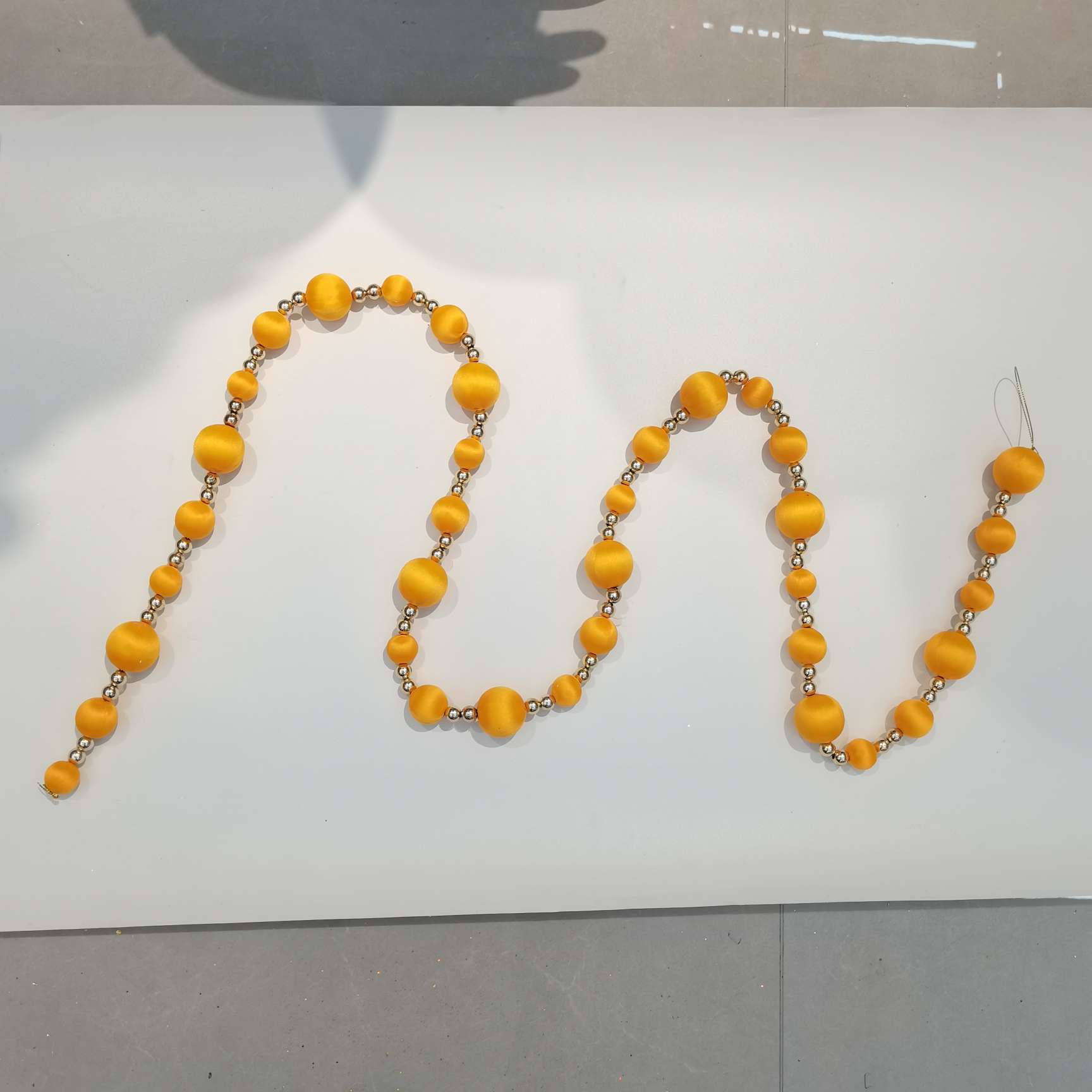 圣诞工艺品节日用品圣诞球圣诞挂件珠串节日装饰品圣诞摆件圣诞袜装饰品圣诞驯鹿圣诞树裙子电动圣诞礼品圣诞摆件