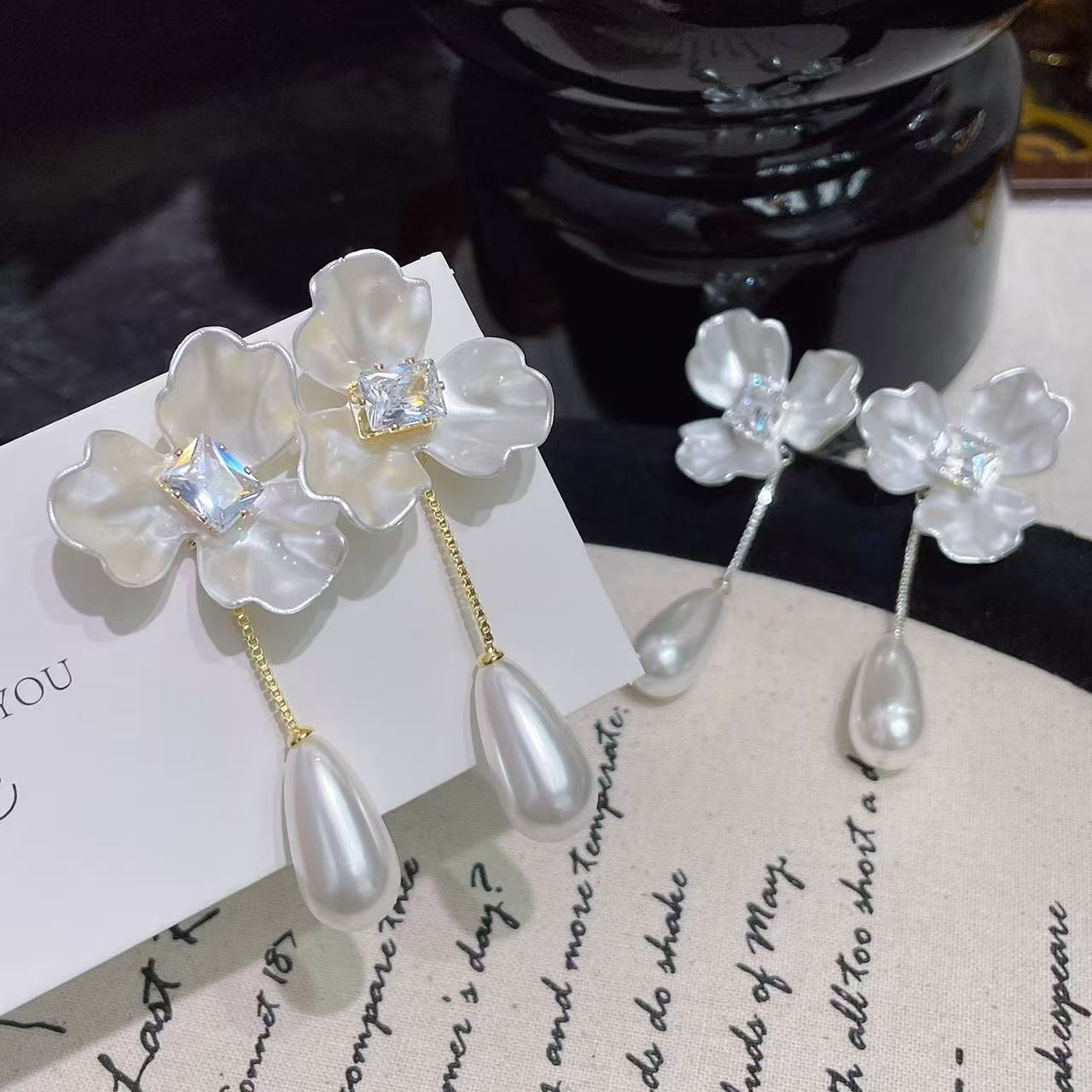 高级感饰品 简约时尚耳环 耳饰女款耳钉 非常适合日常搭配饰品细节图