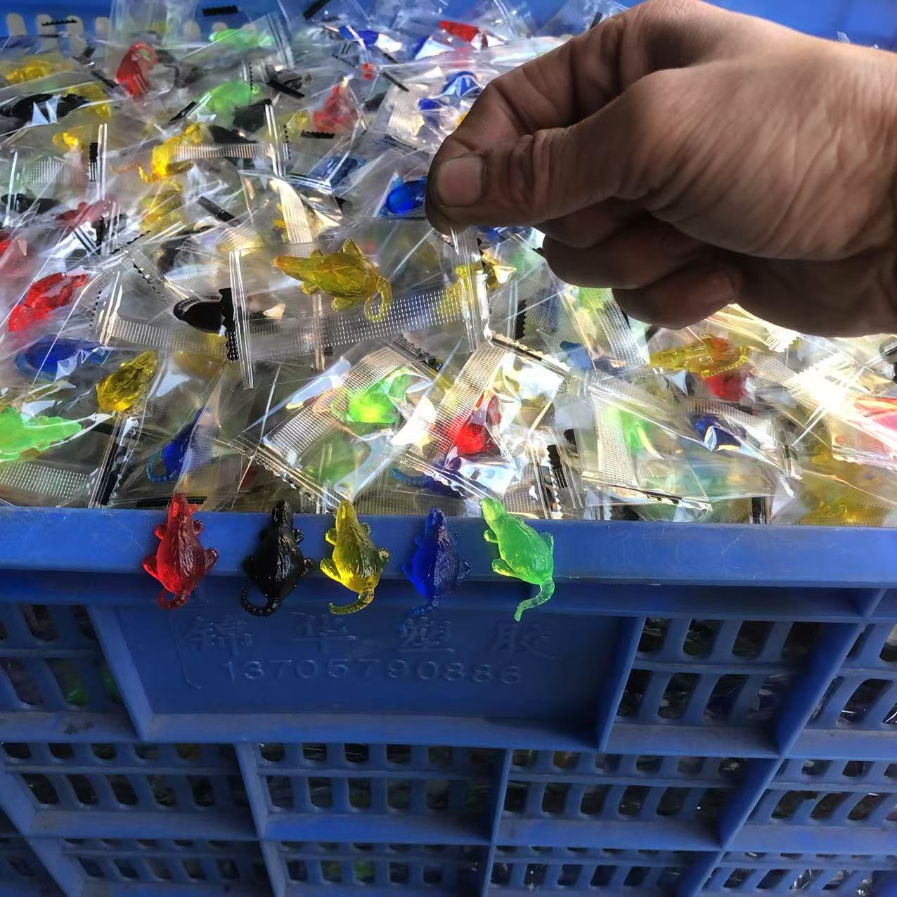 食品配件玩具，新奇特玩具创意玩具儿童玩具，扭蛋玩具系列