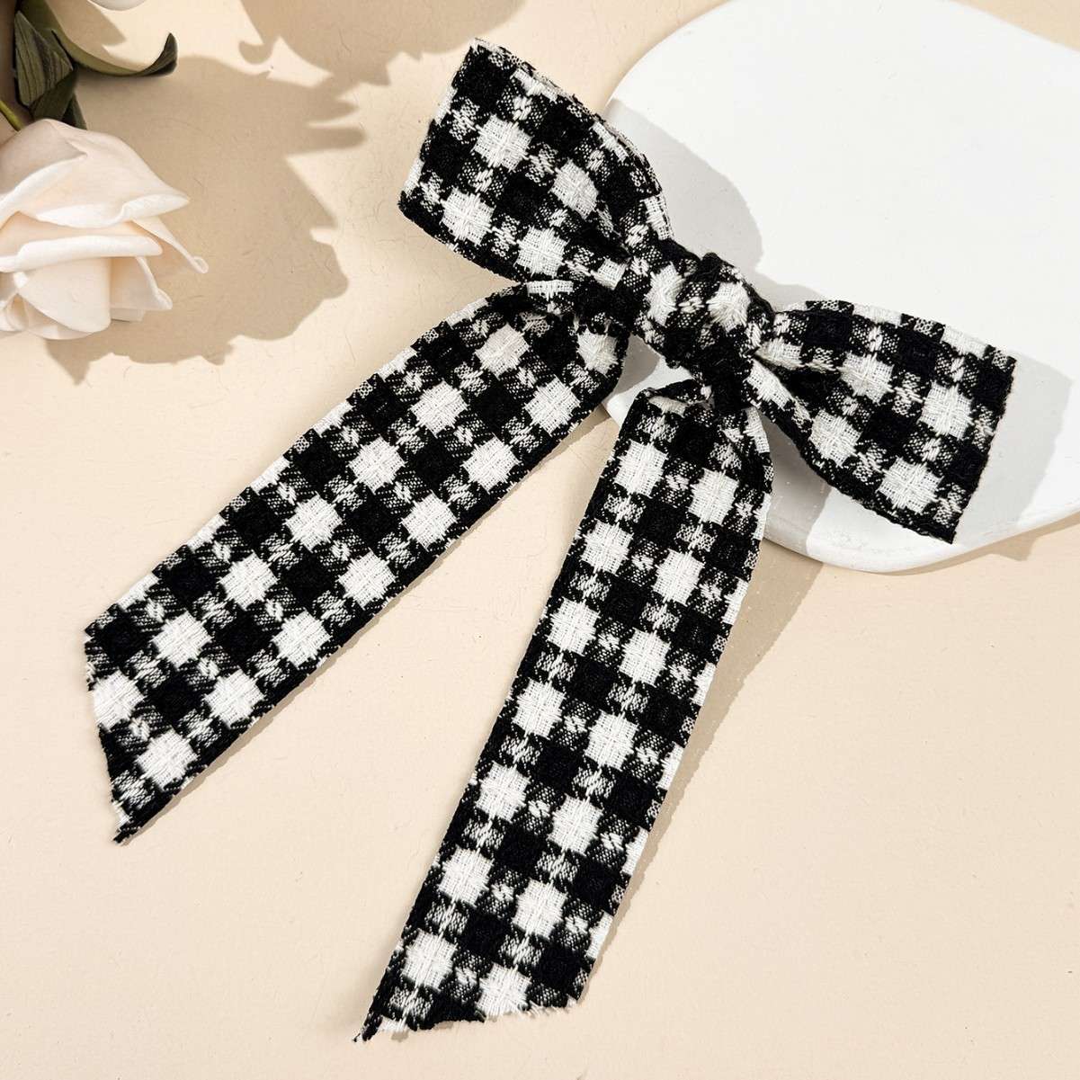 Chanel style thousand-bird checkered bow ribbon hair clip for women, fashionable, elegant, versatile and high-end. Exclusive cross-border Amazon sale detail image 5