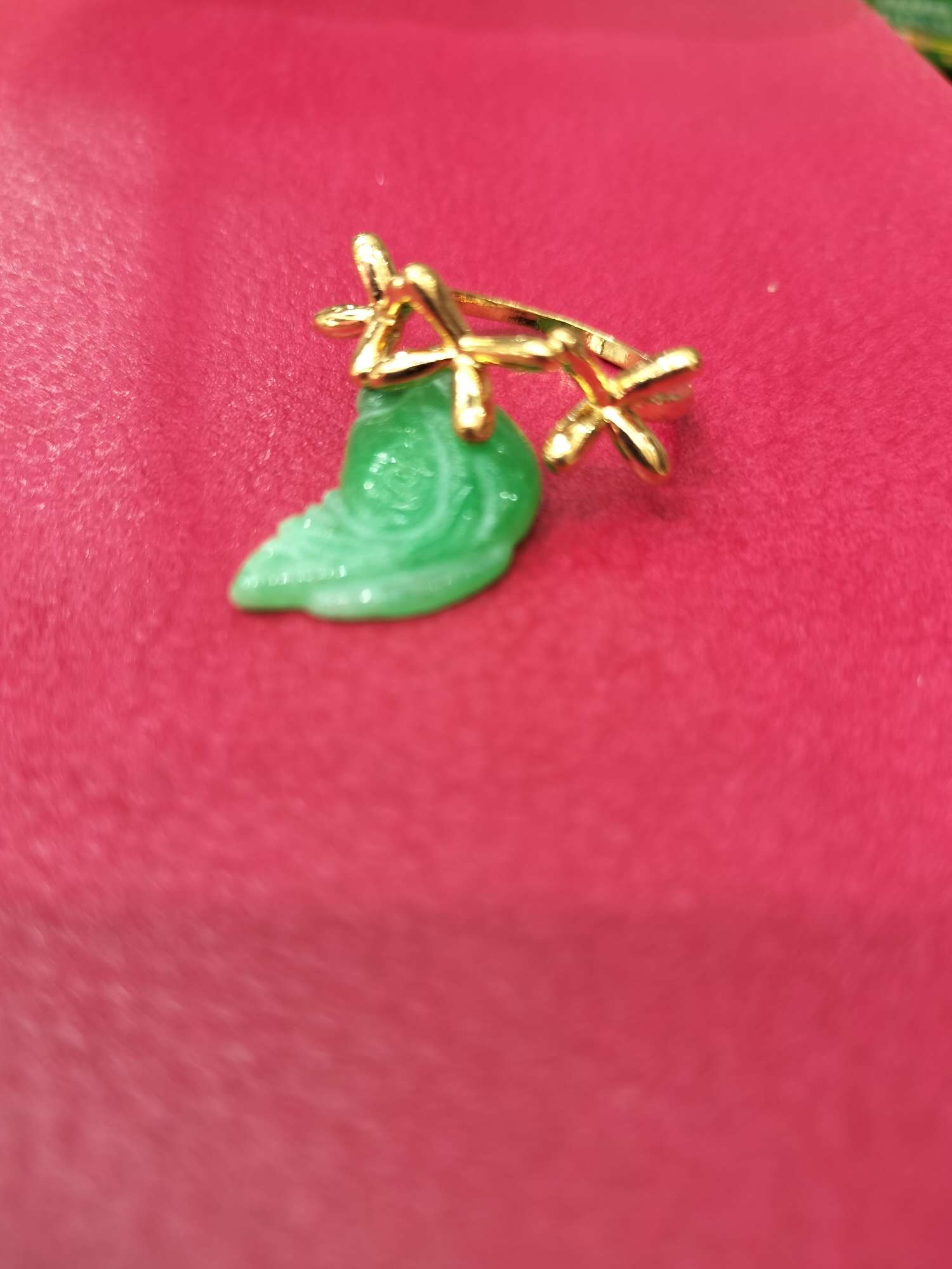 珠宝首饰定制 高级定制饰品 珠宝饰品手工制作 独艺术品呈现