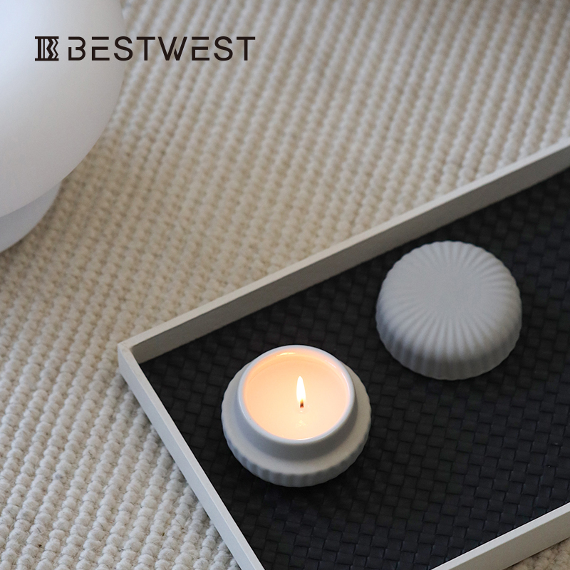 Vela perfumada fragancia de baja temperatura acompañante regalo de mano dormitorio escritorio ayuda a dormir regalo de boda cumpleaños nicho alto sentido Application Scenario