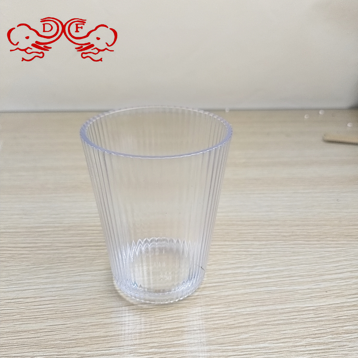 DF99338 acrylic cup, eco-friendly plastic beer mug, restaurant tea cup, high-temperature resistant water cup, anti-drop frosted cup, DF TRADINGHOUSE Application Scenario