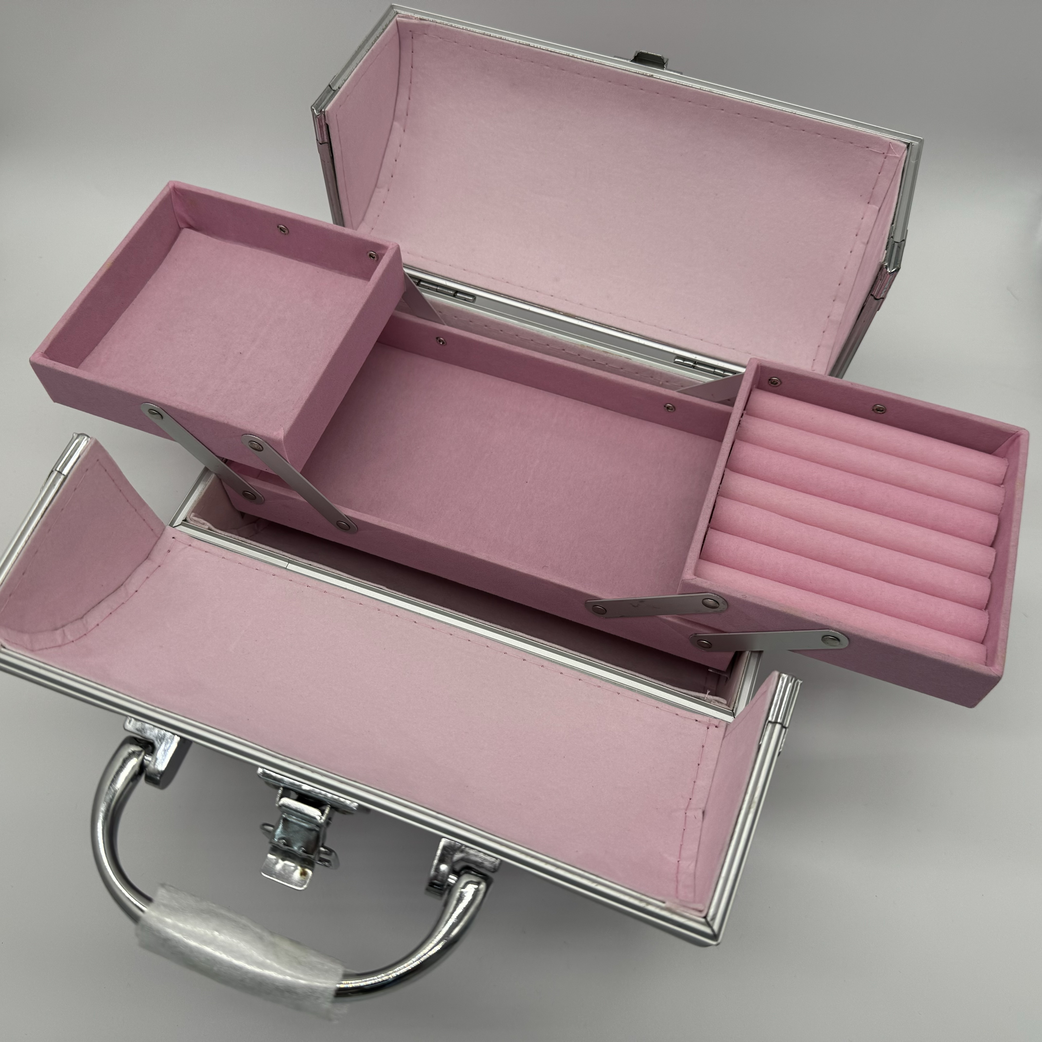 化妆箱/化妆箱首饰盒/收纳柜桌面/化妆品伴手礼/皮革收纳白底实物图