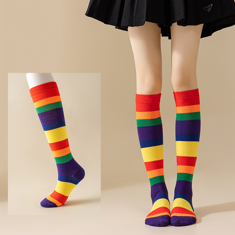 Rainbow mid-calf cotton socks detail image 3