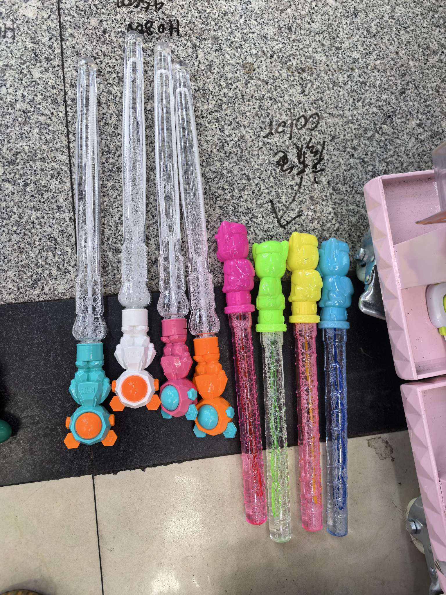 儿童玩具创意泡泡机 传统运动休闲玩具 泡泡玩具乐趣无穷 安全无毒亲子互动好礼物产品图