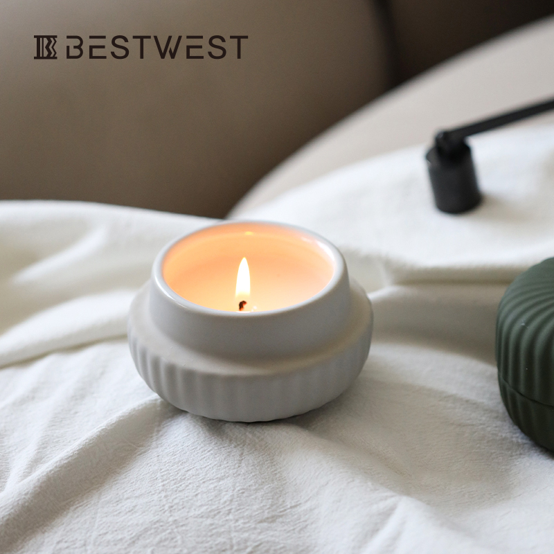Vela perfumada fragancia de baja temperatura acompañante regalo de mano dormitorio escritorio ayuda a dormir regalo de boda cumpleaños nicho alto sentido Item Picture