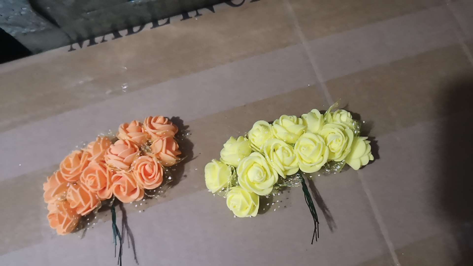 婚庆专用手腕花礼品装饰 办公文化精品咖啡礼品包装盒 结婚庆典必备品优雅风格泡沫花细节图