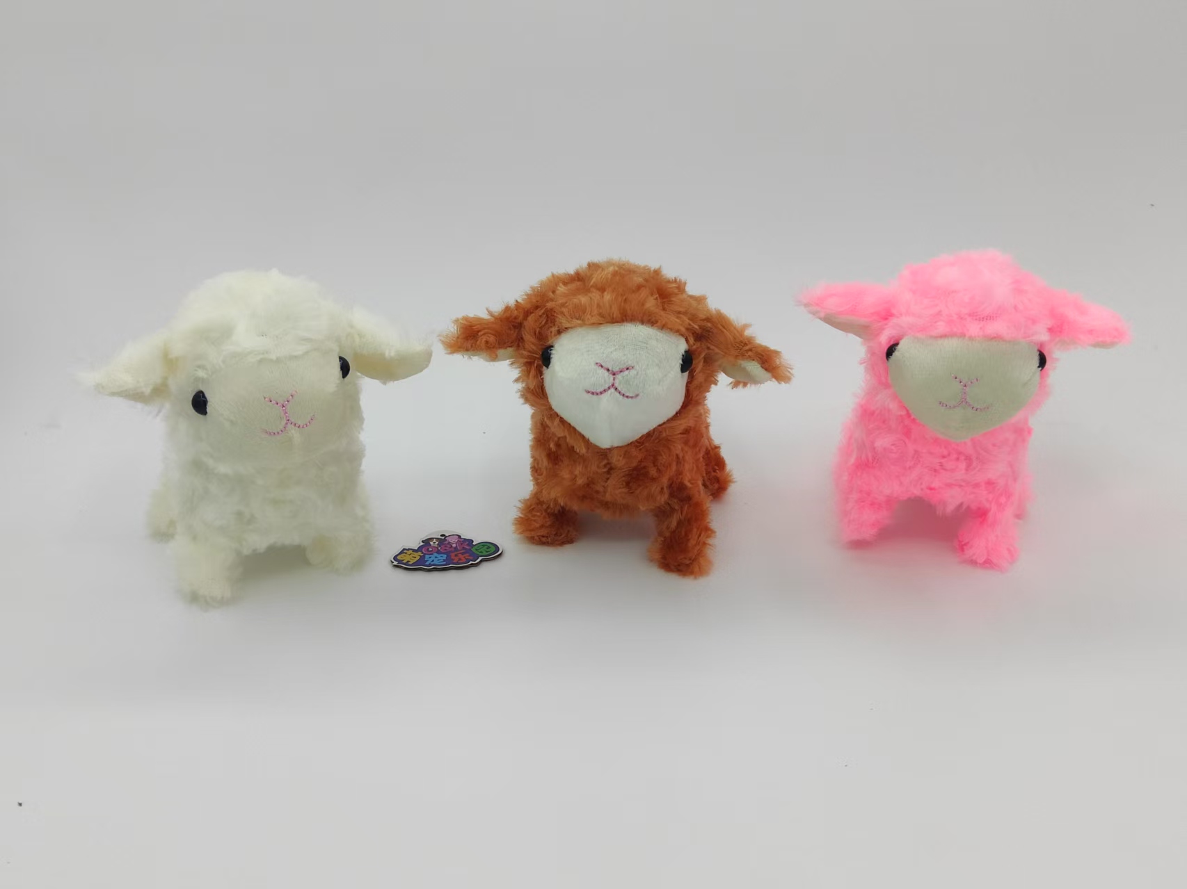 毛绒玩具电动玩具小羊仿真玩具儿童玩具会叫会跑