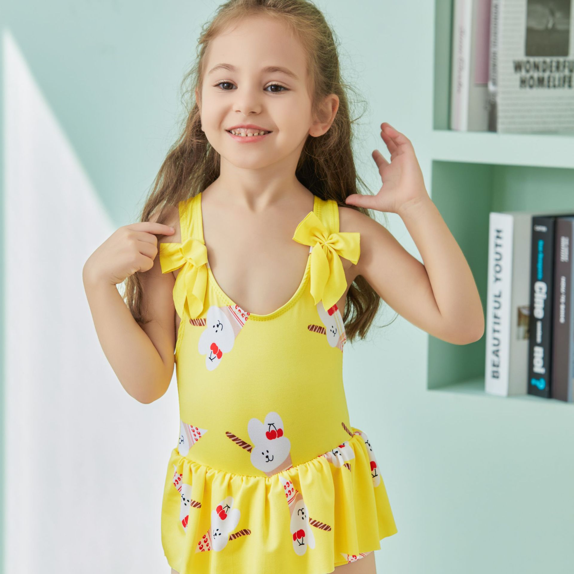 New one-piece sun protection swimsuits for girls, princesses and babies, new children's skirts, quick-drying