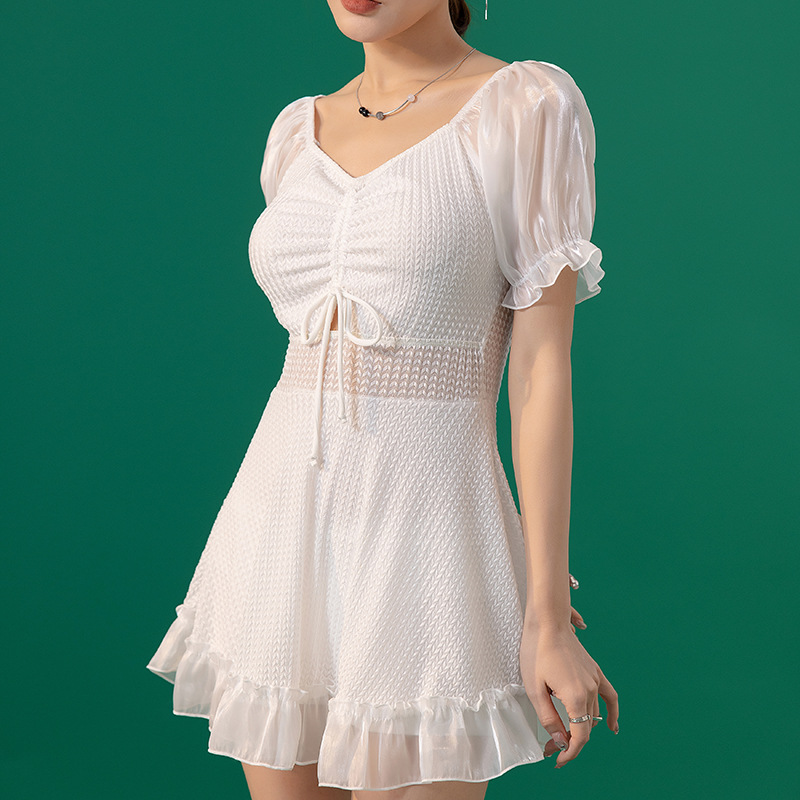 泳衣女保守显瘦甜美纯色连体泳衣温泉度假聚拢游泳衣批发