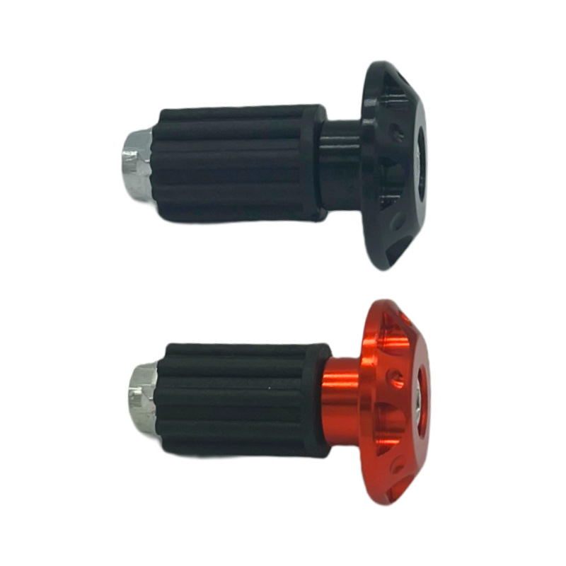 The biker puts the plug in aluminum alloy fittings with a handlebar plug grip decorative plug for general handlebar balance Application Scenario