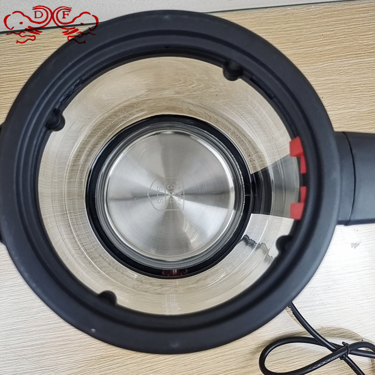 DF68862 Cross-border wholesale mother and child kettles, household boiling kettles, automatic shut-off electric kettles, DF TRADINGHOUSE Application Scenario
