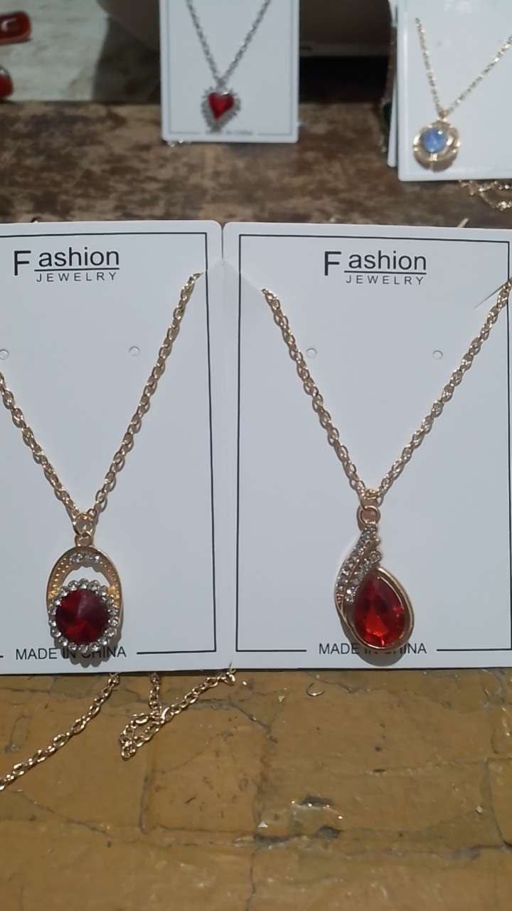 气质拼接珍珠项链女款 高质量合金饰品项饰 珍珠项链精致优雅时尚首饰 多款项链可混装可清装 电镀颜色分KC金和白K！！！！