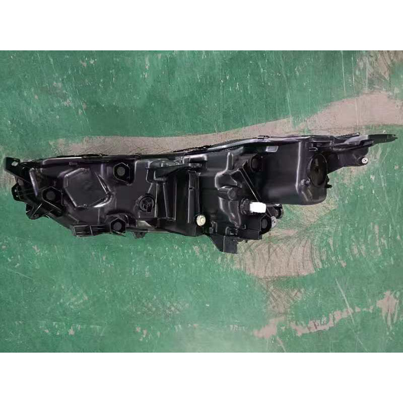 YUBO is compatible with the low-end headlights and headlamps of the 2023 Toyota highlander 81110-0E760 and 81150-0E760 details Picture