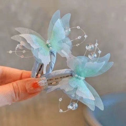 华亿饰品，004款式，，四片蝴蝶 2025年最新款式，儿童发饰，栩栩如生的蝴蝶戴在头，上跟真的蝴蝶一样 看到了就爱不释手
