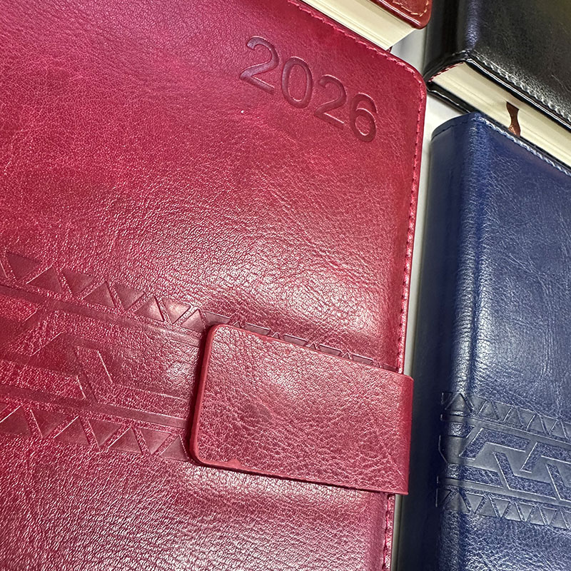 笔记本/本子/笔记本绣花/彩色内页手账本/全彩内页手账本产品图