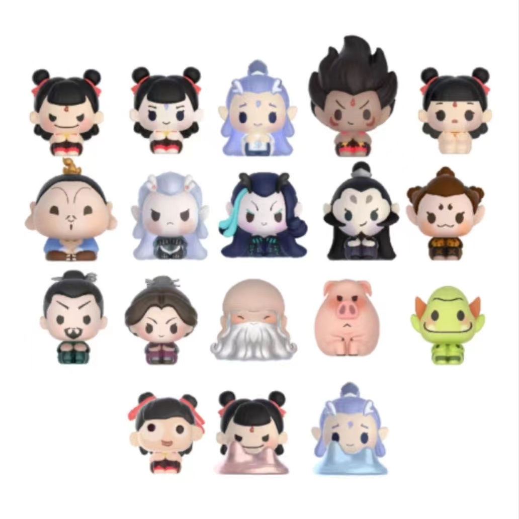 手办/手办摆件/海贼王手办/宝可梦/动漫周边白底实物图