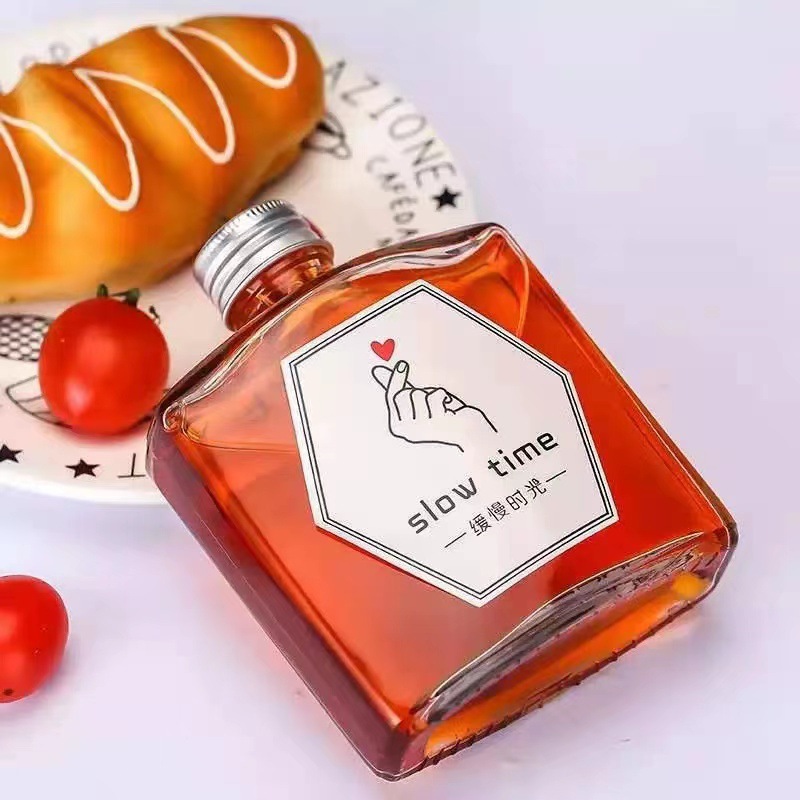 批发供应透明玻璃饮料扁方小酒瓶果汁瓶咖啡瓶奶茶瓶玻璃瓶 玻璃酒瓶 小瓶蜂蜜瓶 饮料瓶 