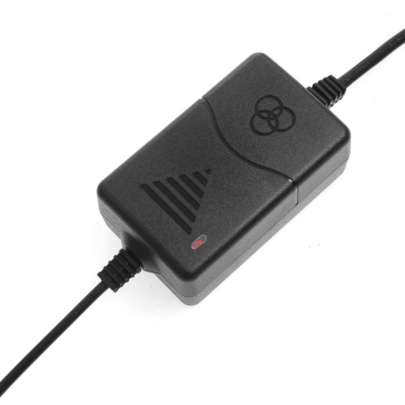 أجهزة تحويل الطاقة ذات الخيوط المزدوجة من طراز 12V2A لمراقبة شاشات جهاز التوجيه بالدايود المبتعث للضوء عيار 24W على مصابيح العلبة العلوية Application Scenario