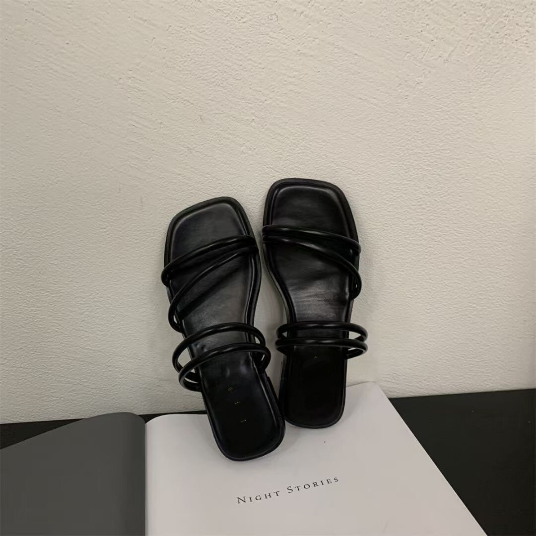 New foreign trade flip-flops for women to wear outside in summer, square heel sandals, French style with skirts, fashionable thin straps, one-word slippers Item Picture