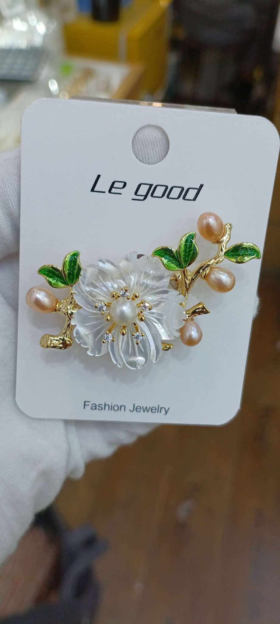 دبوس لؤلؤة المياه العذبة الفاخرة Item Picture
