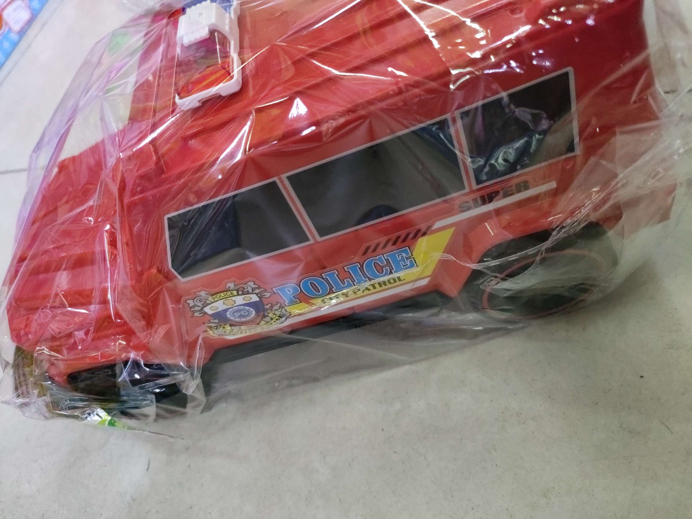 惯性警车模型玩具车，两款清装不混装，混三色，opp袋装。3.95元/个，120个/箱。儿童玩具车模内销外贸详情图6