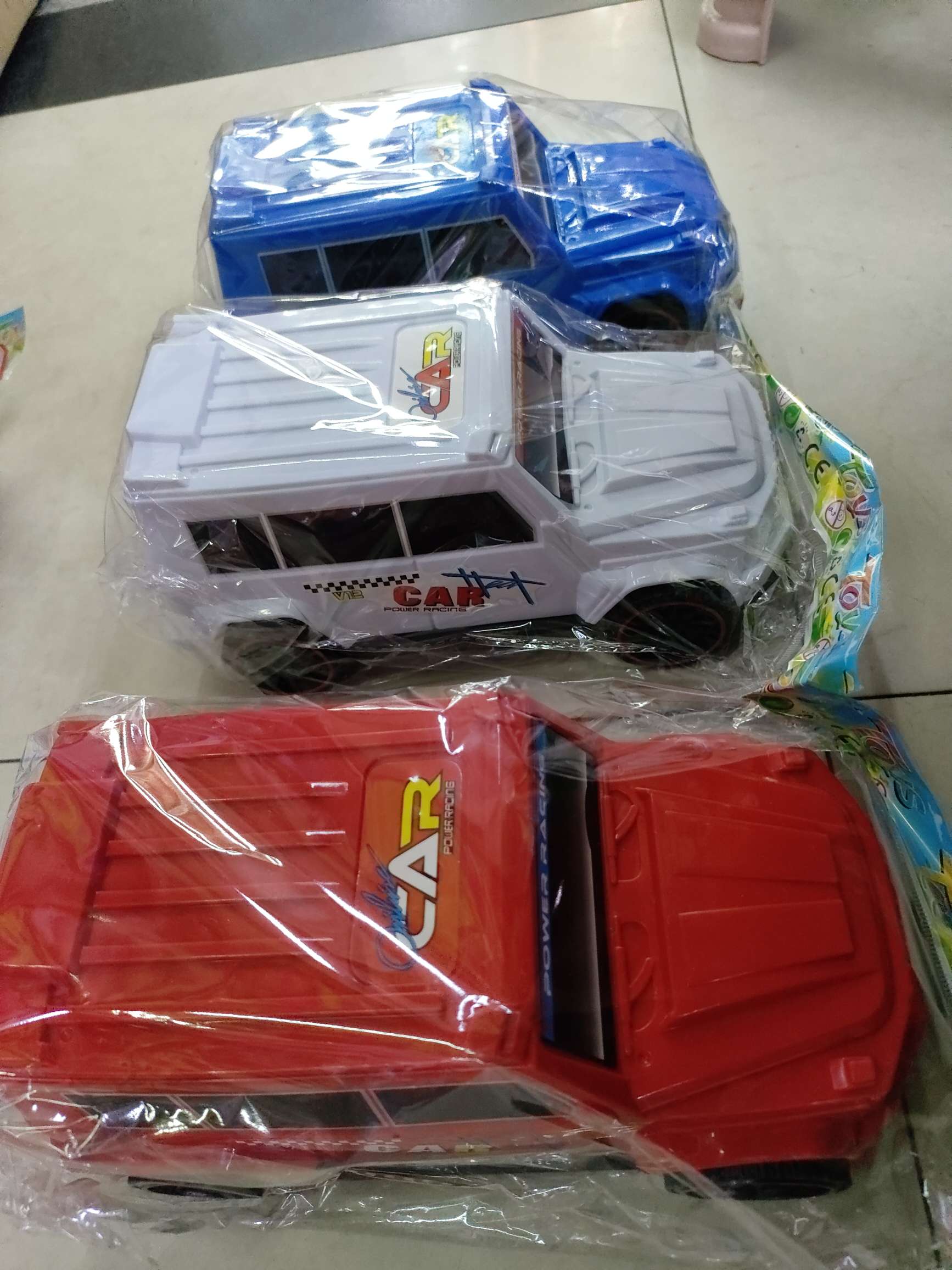 惯性警车模型玩具车，两款清装不混装，混三色，opp袋装。3.95元/个，120个/箱。儿童玩具车模内销外贸详情图12
