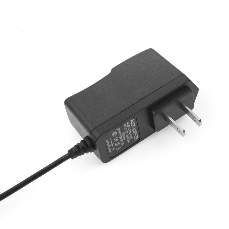 12V1A/5V2A白底实物图