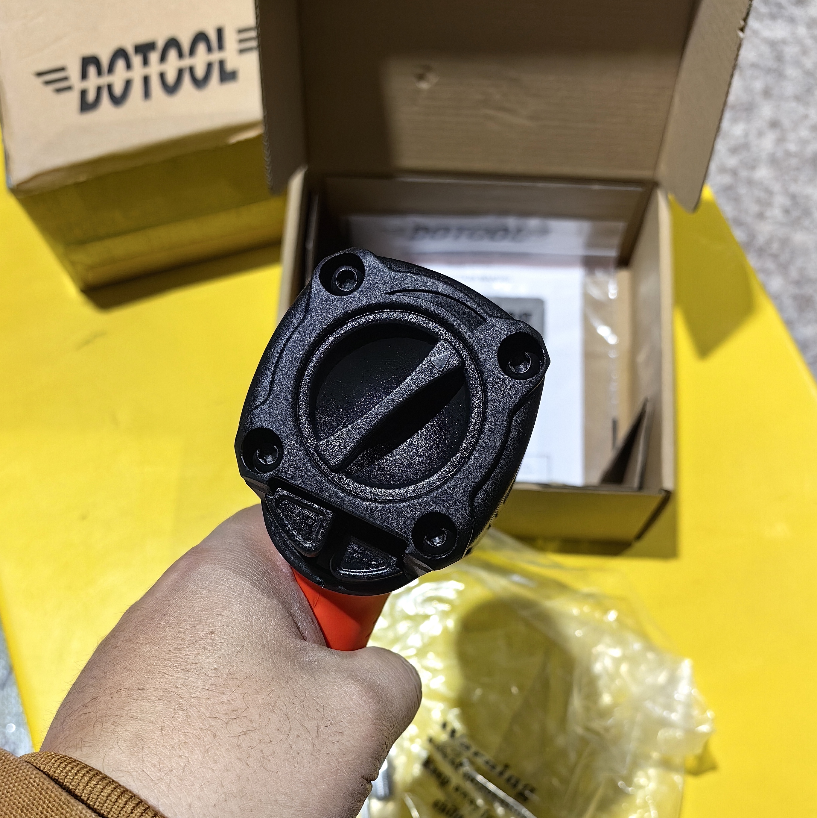 Manufacturer direct DOTOOL pneumatic wrench RP9510 car screw Application Scenario