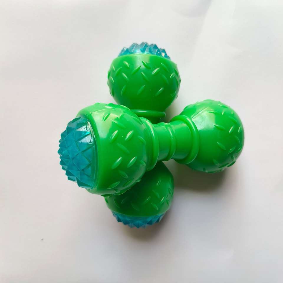宠物玩具狗狗漏食火炬球啃咬耐咬洁齿磨牙橡胶球现货批发宠物用品搪胶PVC发光玩具详情图2