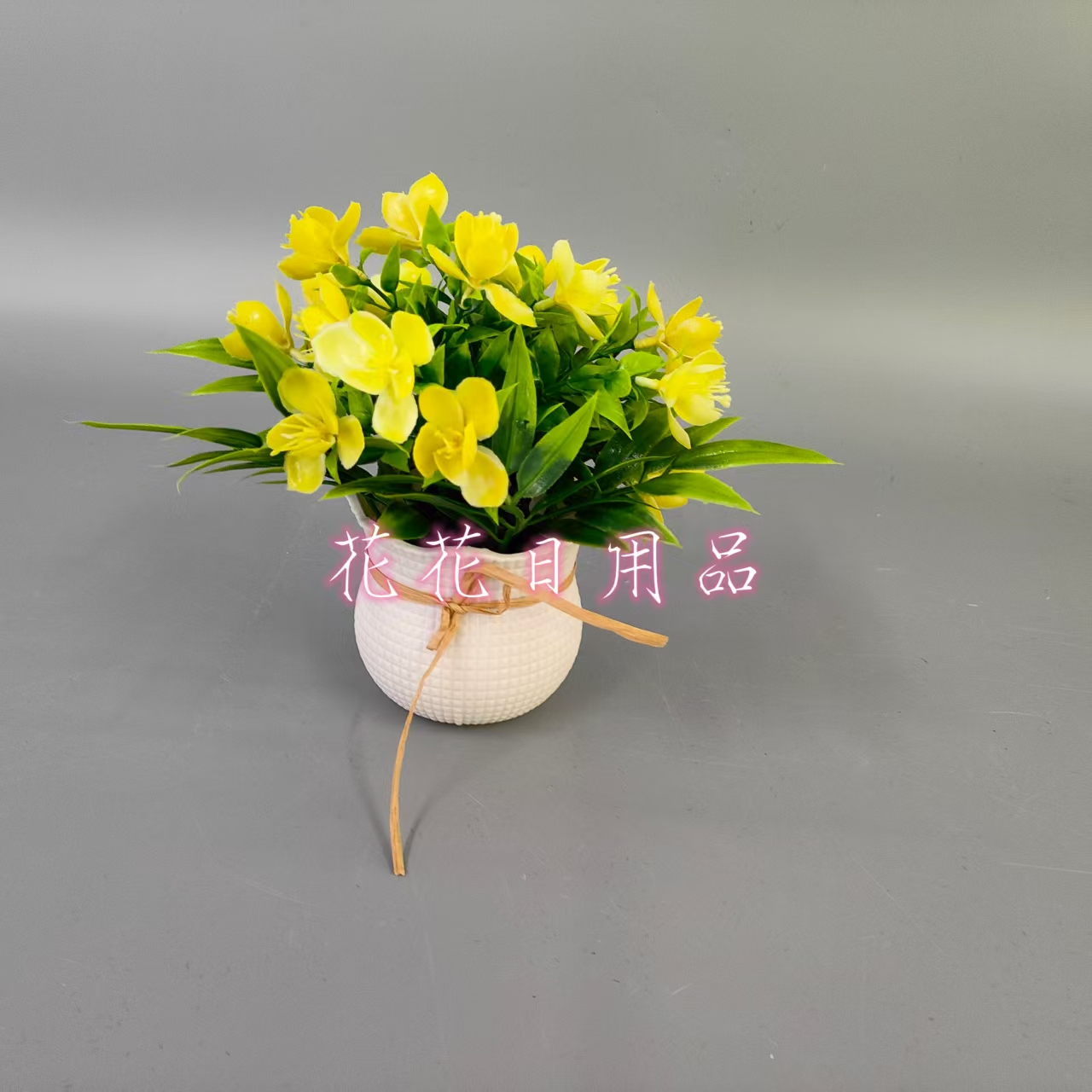 Artificial flower fake flower bonsai plastic pot iris decorative ornaments Application Scenario