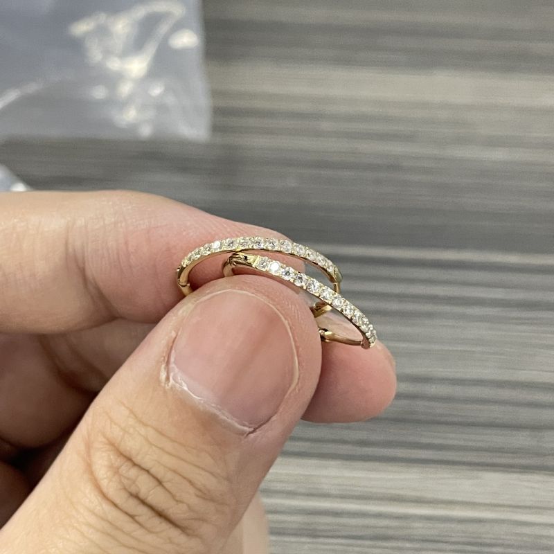 饰品/耳饰/钛钢耳钉/耳环/玫瑰金耳钉细节图