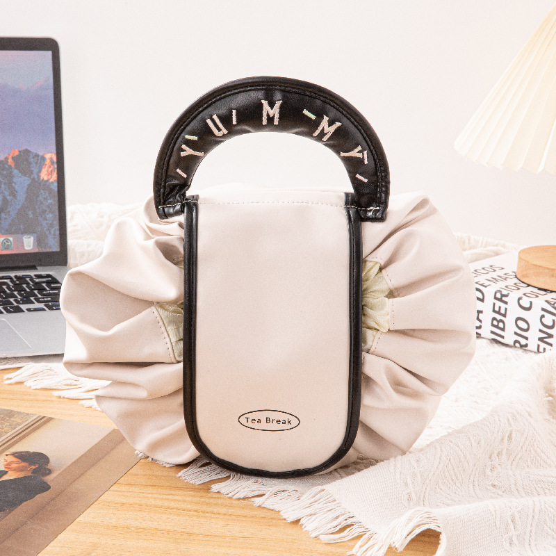 化妆包大容量便携式防水旅行收纳包袋抽绳束口袋多功能懒人化妆包 详情图11