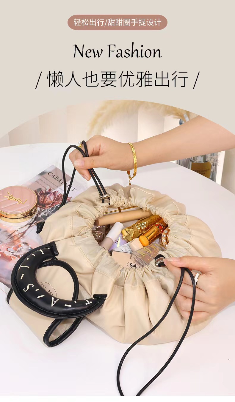 化妆包大容量便携式防水旅行收纳包袋抽绳束口袋多功能懒人化妆包 图