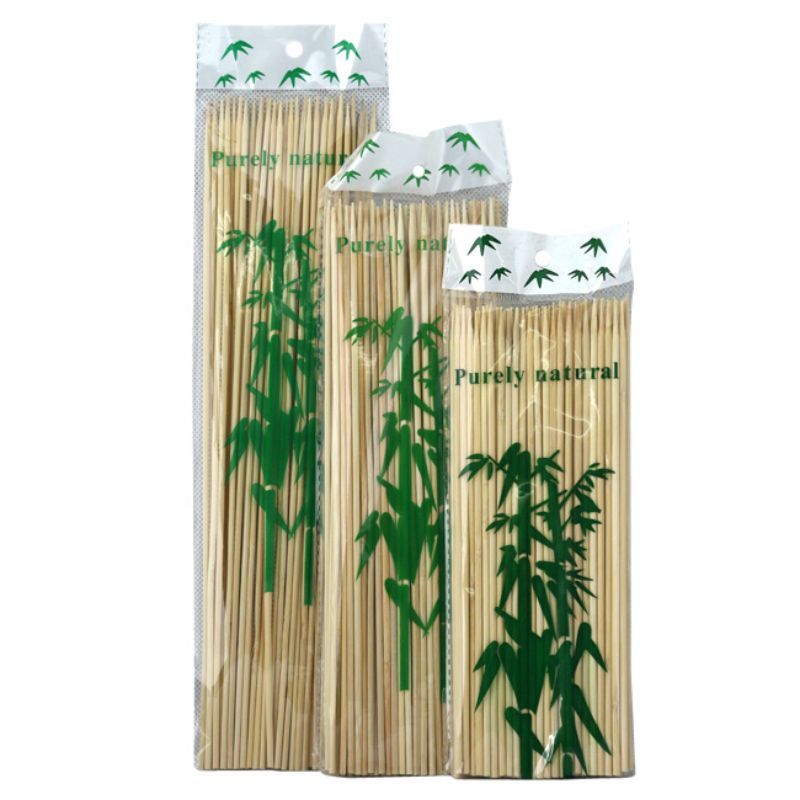 Special bamboo skewers for barbecue forks, 30* bamboo skewers, durable and not easy to break. Barbecue skewers are essential items for barbecuing. Barbecue skewers are sold by Xinwang brand manufacturer Application Scenario