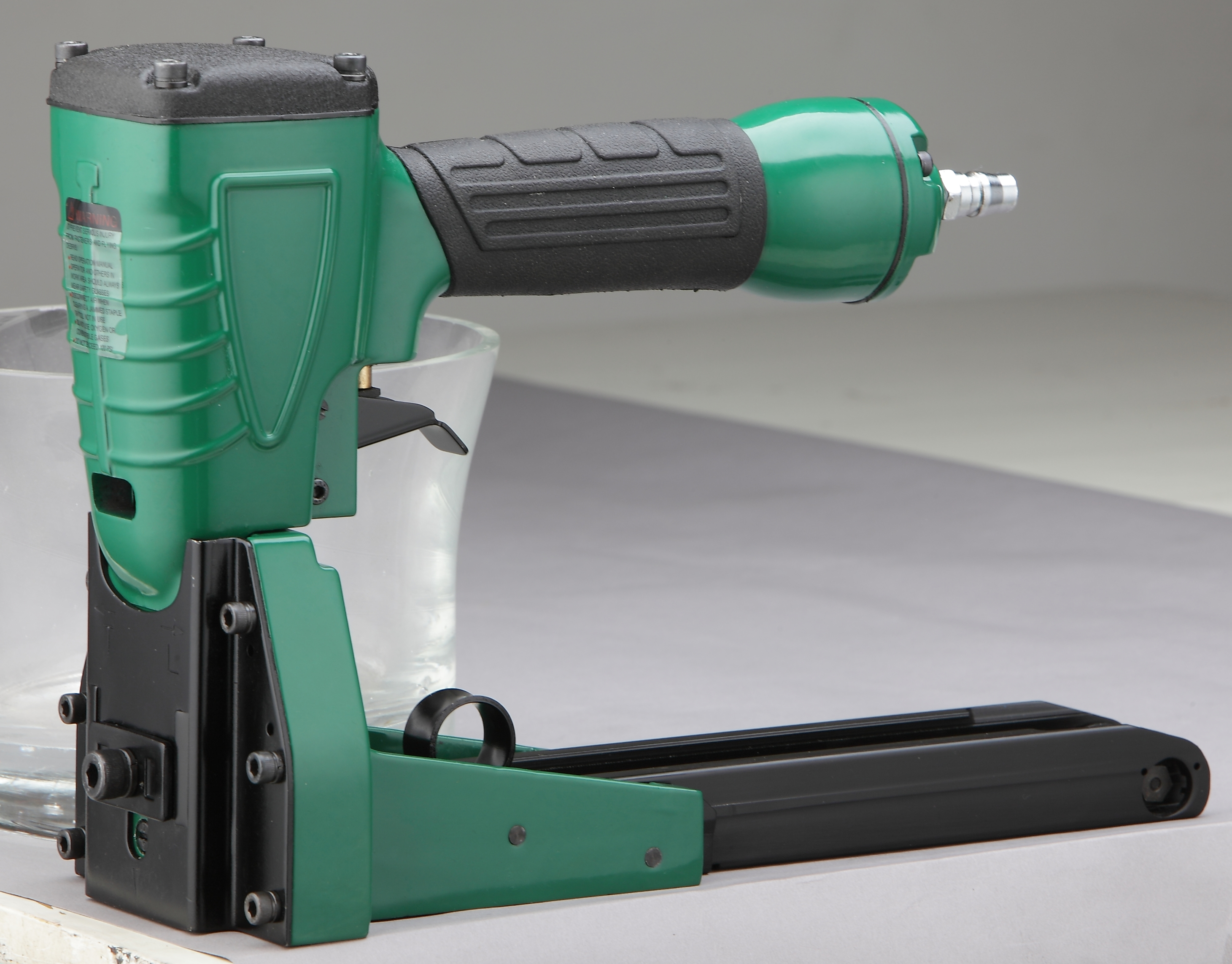 DOTOOL manufacturers direct pneumatic nail gun MTA18 sealed box nail gun does not card nail full figure