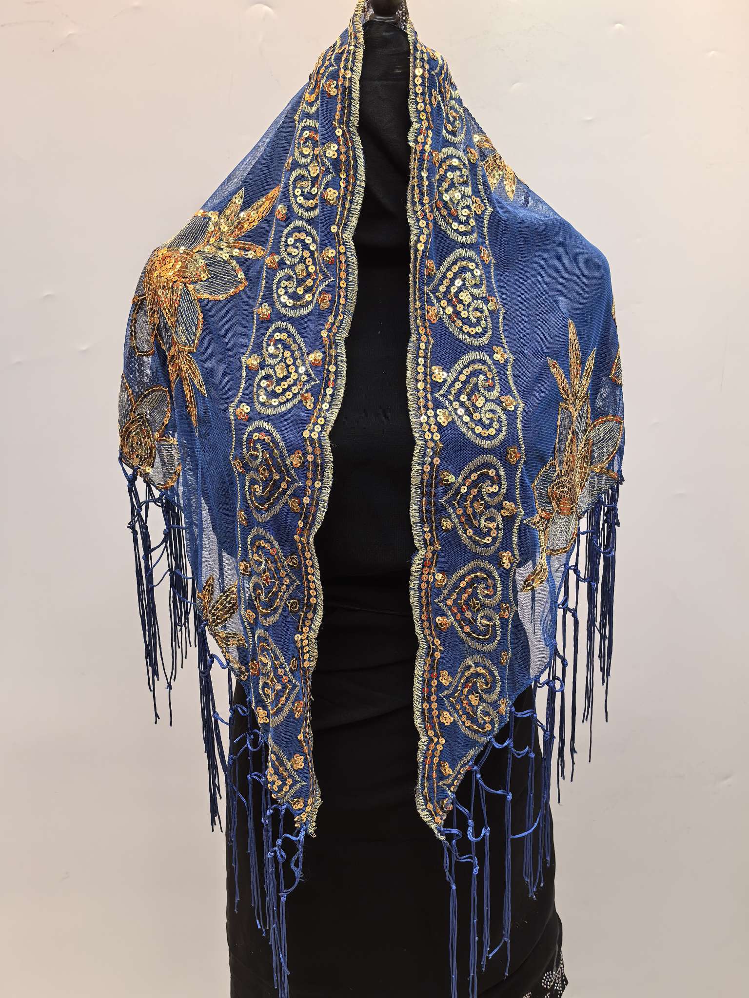 European and American style beach vacation carapas, shawls, scarves, two-in-one sun-protective clothing, silk scarves, multi-functional clothing accessories detail image 2