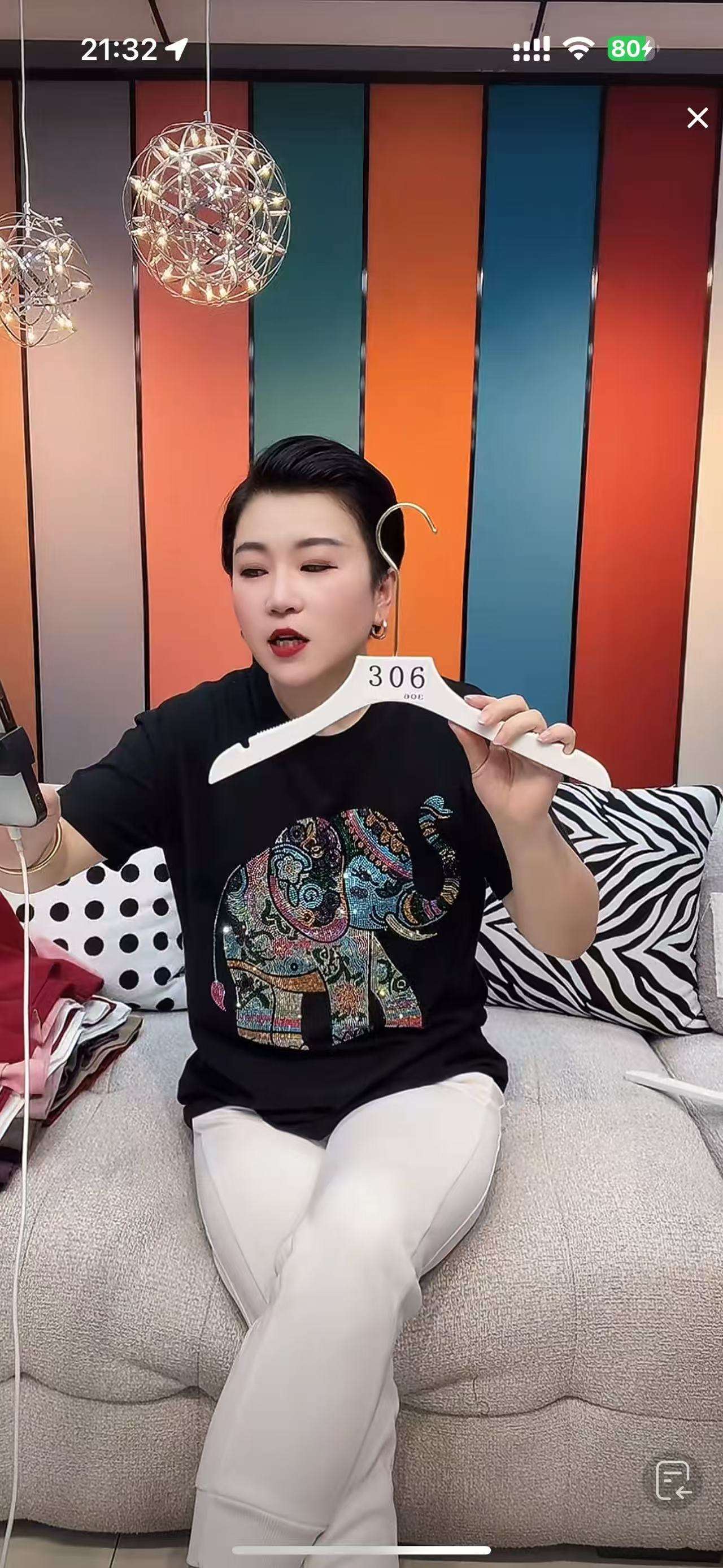 服装配饰 珠片鞋花圆盘胸针扣玉线手帐素材韩系 个性化服饰配件定制 时尚潮流饰品打造独特风格