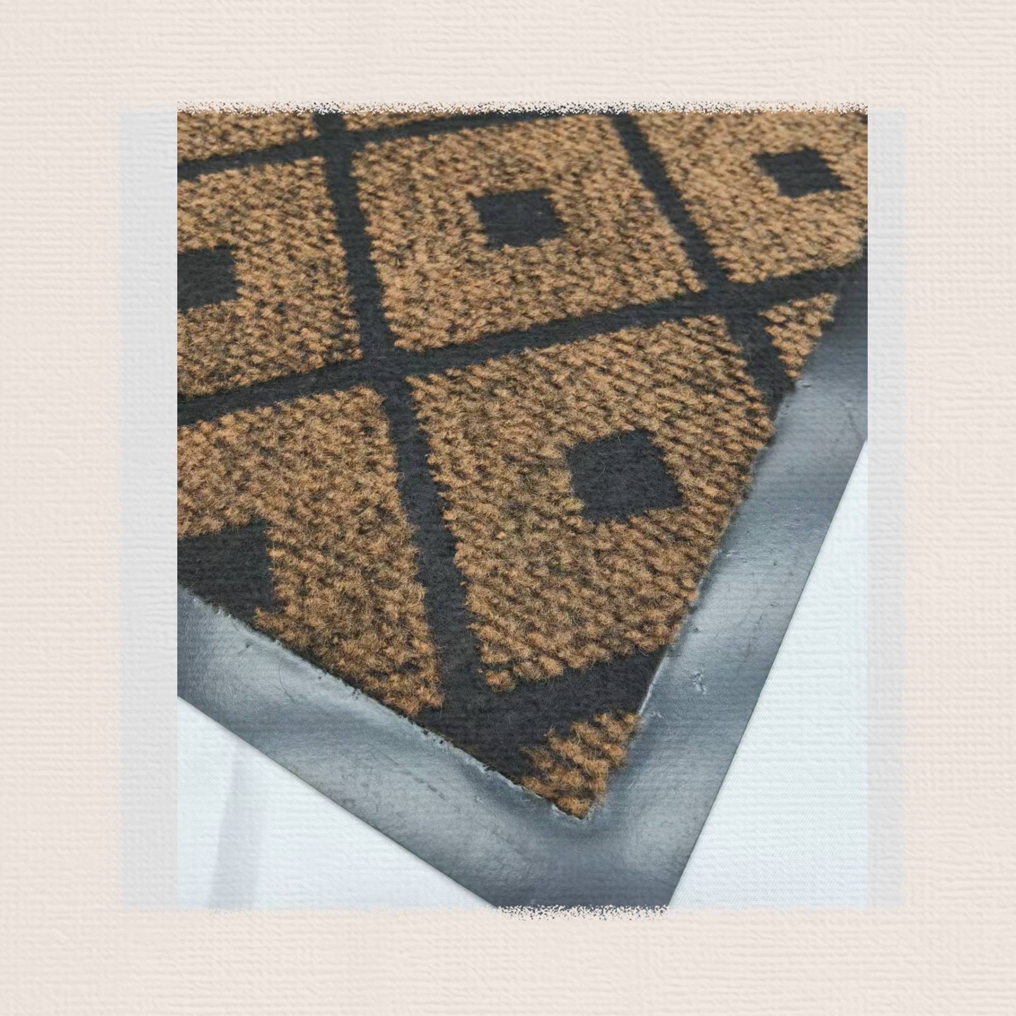 PVC base jacquard floor MATS, carpet door MATS, floor MATS, water-absorbing and anti-slip MATS, bathroom MATS, kitchen MATS, polyester floor MATS come in multiple patterns, styles and colors, and are available in various sizes, including 40*60CM Specification drawing