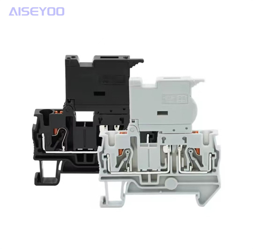 低压电器/汽车配件线/热缩蝴蝶/接线端子/穿刺线夹白底实物图