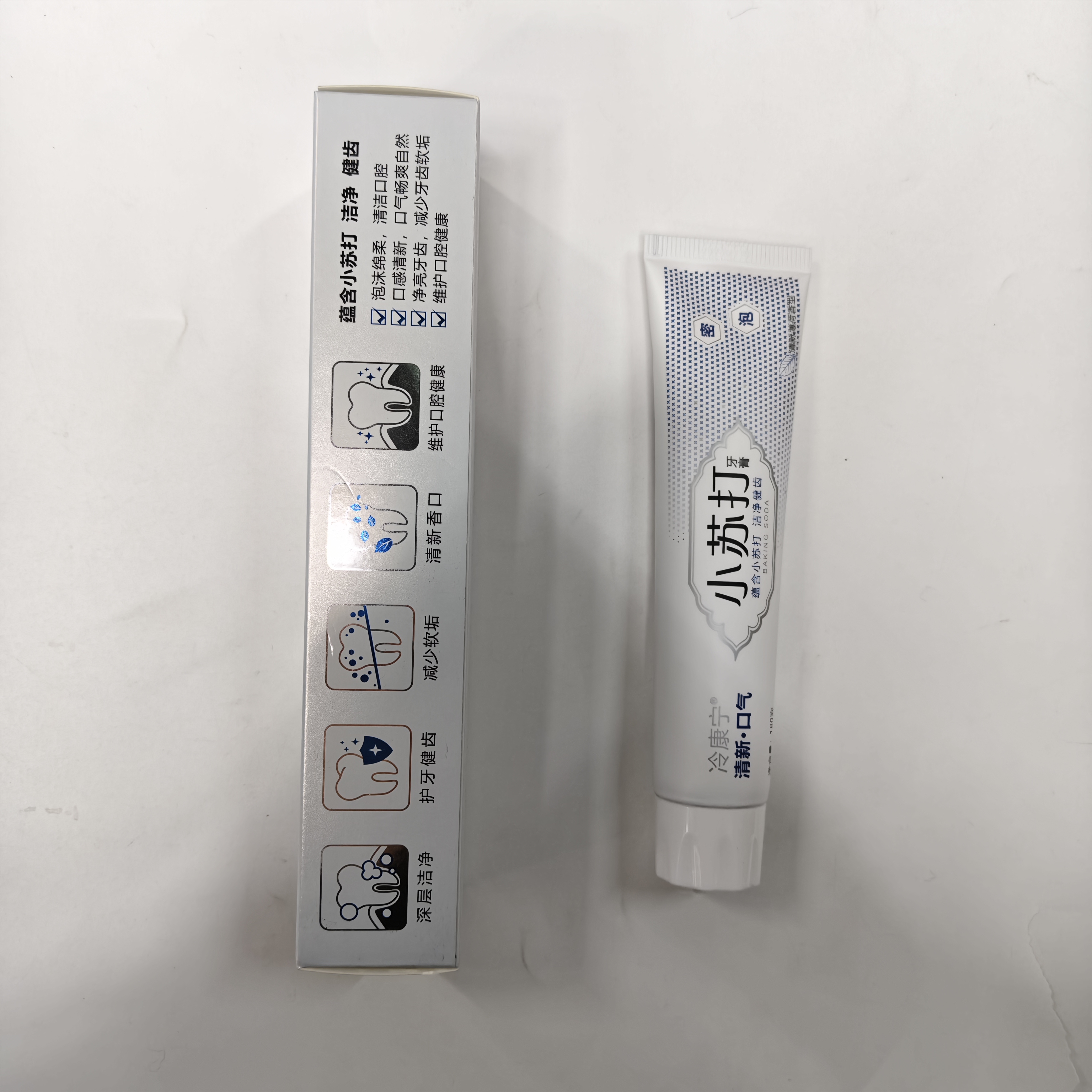 日用品百货牙膏批发 冷康宁密泡小苏打180克清新口气清新薄荷香型牙膏口腔清洁详情4