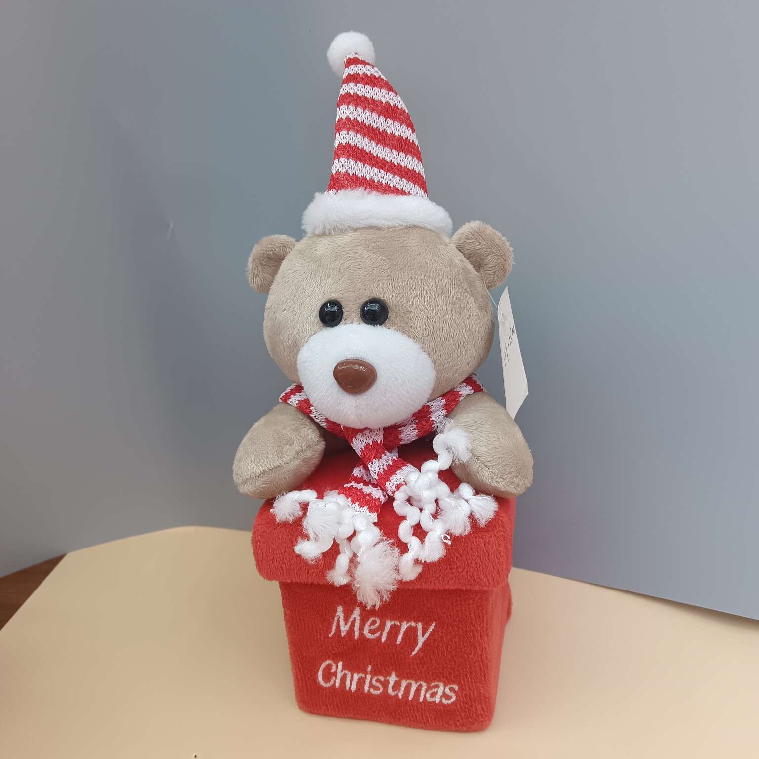 Christmas products, foreign trade gifts, toys, candies, gift boxes, plush toys, bear gift boxes, dolls, factory direct sales, Europe, America, South America, North America cross-border foreign trade bestsellers, recommended storage, high-end gift boxes, accessories, gift boxes detail image 2