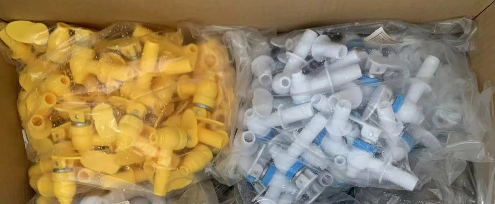 Water dispenser faucet, water dispenser nozzle, plastic nozzle details Picture