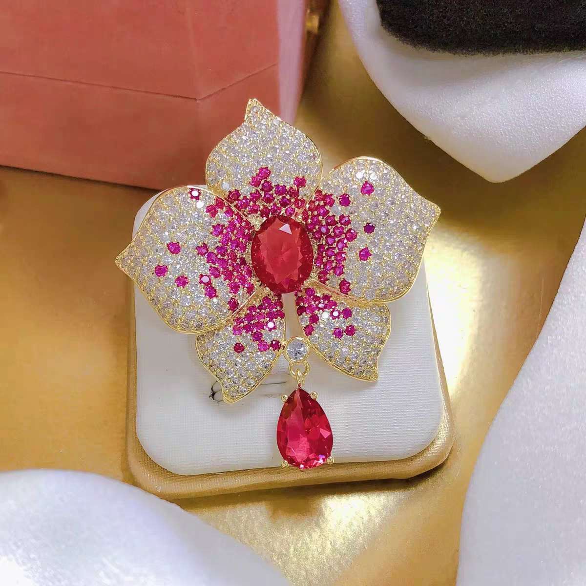 كون الزكون Specification image