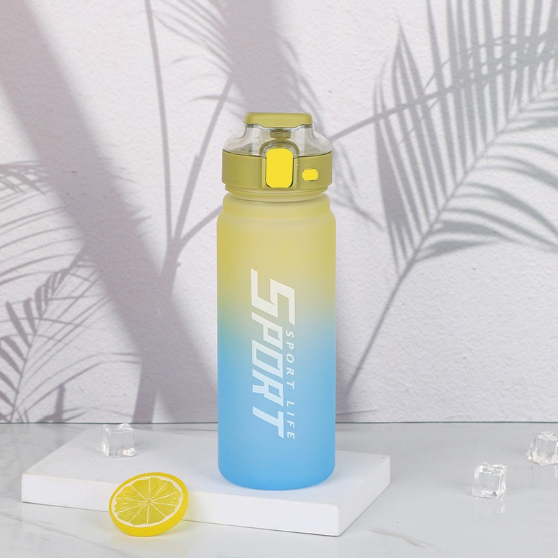 X158-8332 gradient color water cup, large capacity, high appearance level, frosted outdoor sports water bottle, fashionable spring lid, direct drinking Application Scenario