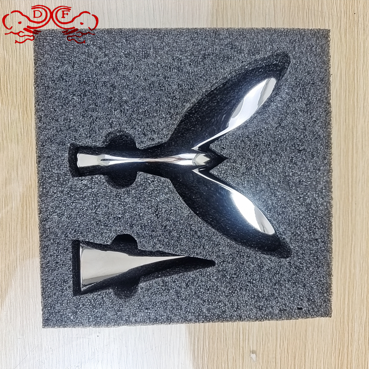 DF68874新款飞鸟开瓶器创意开酒器悬浮不倒翁平衡鸟开盖器批发DF TRADING HOUSE