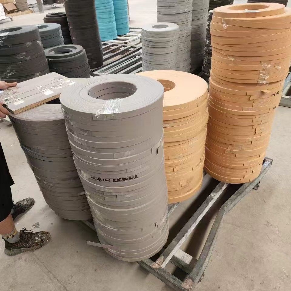 封边条 pvc封边条  热熔胶木工封边条 家具装饰包边条   板材收边条细节图